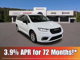 New 2026 Chrysler Pacifica Select FWD 360° Tour