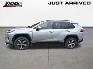 Used 2024 Toyota RAV4 SE w/ Weather & Moonroof Package AWD/4WD video 2