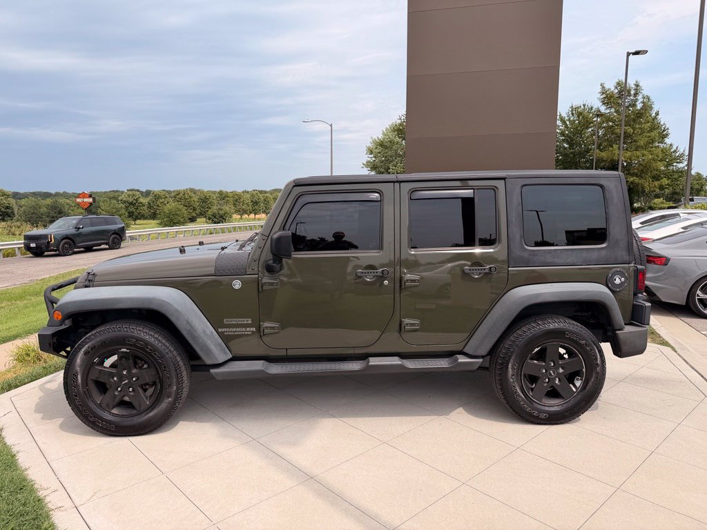 Used 2015 Jeep Wrangler Unlimited Sport w/ Quick Order Package 24S AWD/4WD image 7