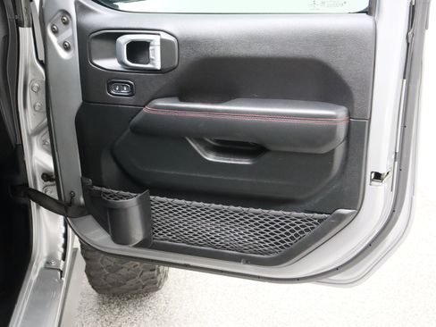 Used 2021 Jeep Wrangler Unlimited Rubicon image 36