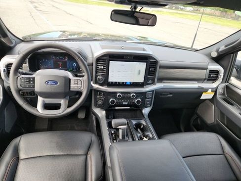 Used 2025 Ford F150 Lariat w/ Equipment Group 501A Mid AWD/4WD image 11