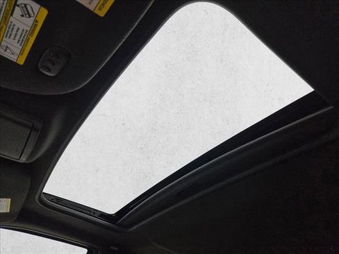 Used 2012 Ford Expedition EL Limited RWD image 18