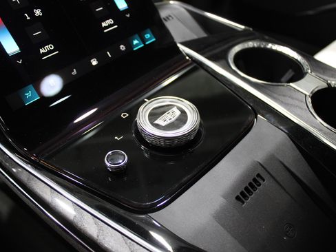 New 2025 Cadillac Escalade IQ Luxury 1 image 19