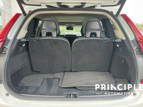 Certified 2024 Volvo XC90 B5 Plus AWD/4WD image 12