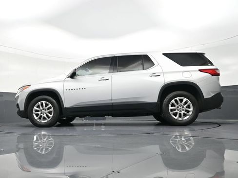 Used 2020 Chevrolet Traverse LS image 26