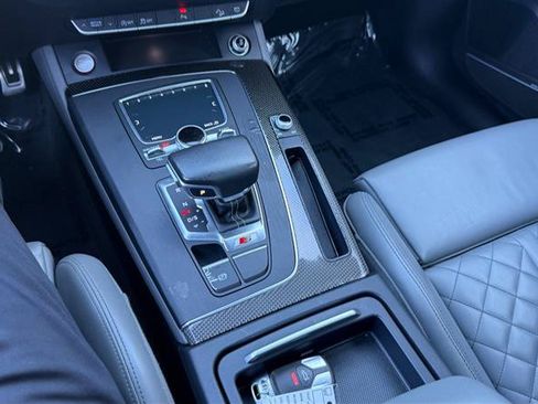 Used 2018 Audi SQ5 Prestige w/ Prestige Package AWD/4WD image 39