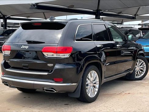 Used 2017 Jeep Grand Cherokee Summit AWD/4WD image 14