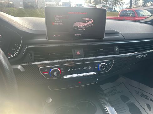 Used 2019 Audi RS 5 Sportback image 38