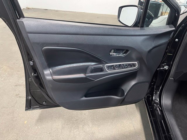 Used 2024 Nissan Versa SR FWD image 24