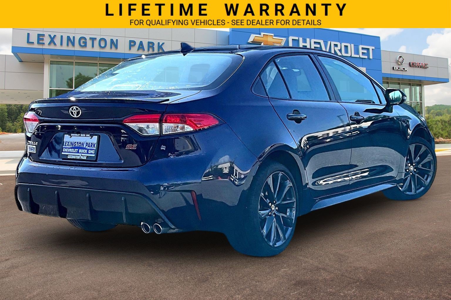 Used 2025 Toyota Corolla SE FWD image 13