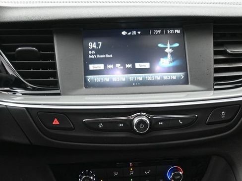 Used 2018 Buick Regal Preferred FWD image 19