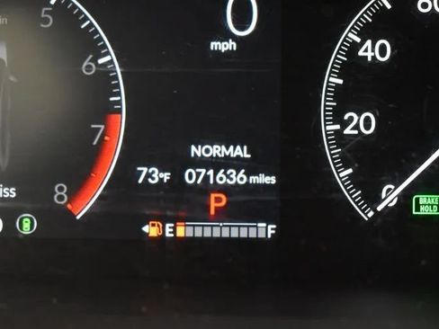 Used 2024 Honda HR-V LX image 27