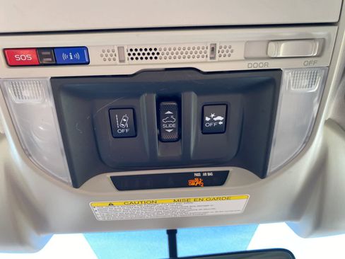 Used 2021 Subaru Forester Premium image 26