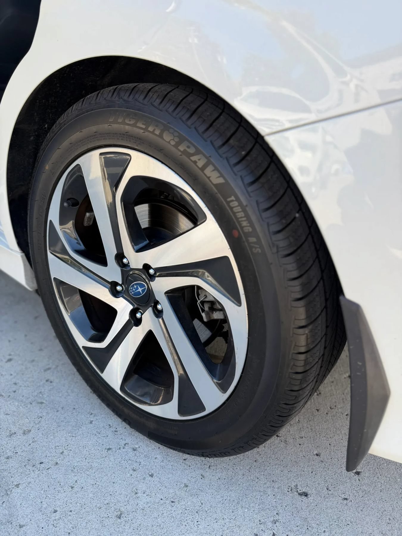 Used 2022 Subaru Legacy Limited w/ Popular Package #3 AWD/4WD image 9