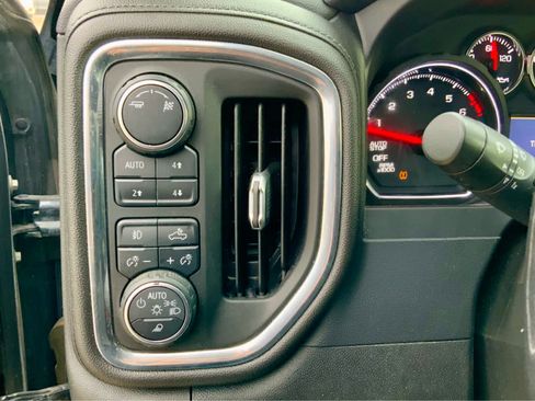 Used 2019 Chevrolet Silverado 1500 RST image 49