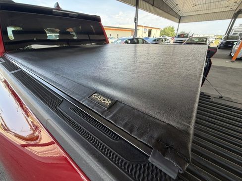 Used 2024 Toyota Tacoma SR AWD/4WD image 28