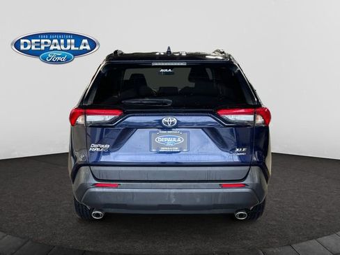 Used 2022 Toyota RAV4 XLE AWD/4WD image 5