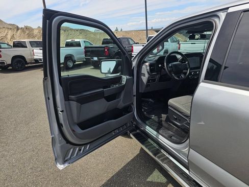 Used 2025 Ford F150 XLT w/ Equipment Group 301A Standard AWD/4WD image 18