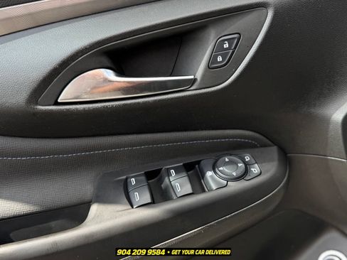 Used 2024 Buick Envista Sport Touring w/ Convenience I Package FWD image 17