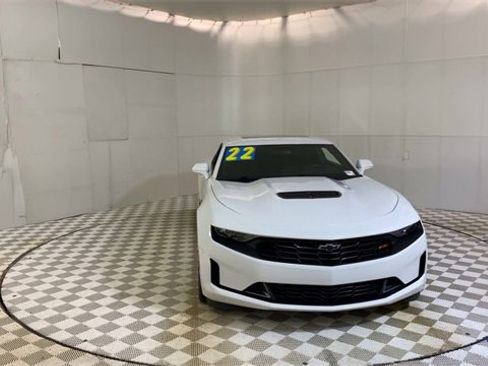 Used 2022 Chevrolet Camaro LT w/ RS Package image 3