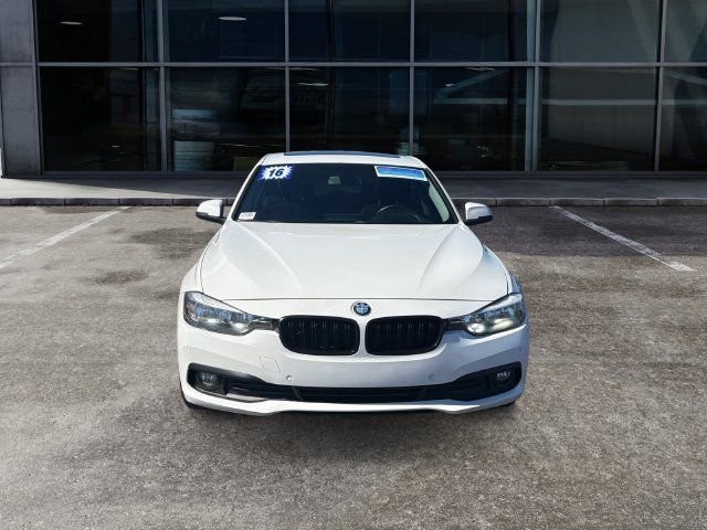 Used 2016 BMW 320i xDrive Sedan AWD/4WD image 6