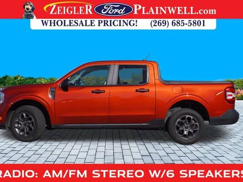 Used 2024 Ford Maverick XLT image 2