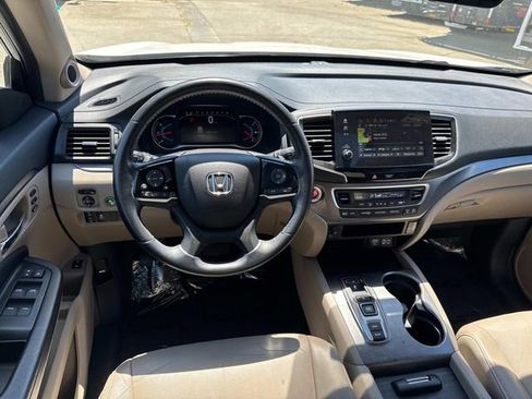 Used 2022 Honda Pilot EX-L image 11