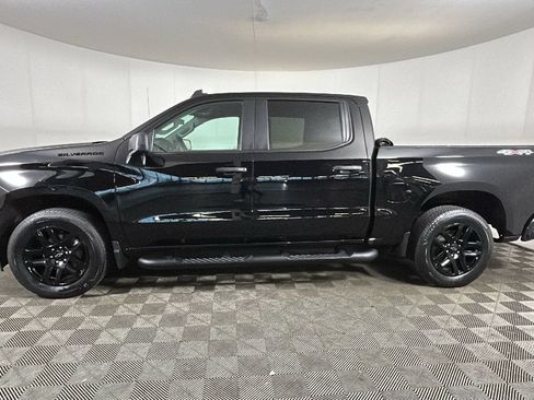 Used 2023 Chevrolet Silverado 1500 Custom w/ Rally Edition AWD/4WD image 6