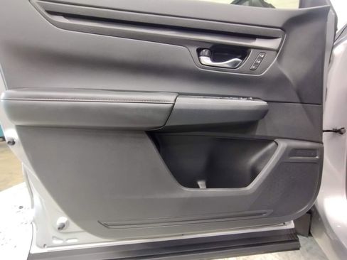 Used 2025 Honda CR-V Sport-L image 19