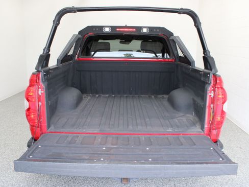 Used 2021 Toyota Tundra SR5 w/ SR5 Leather Package AWD/4WD image 9