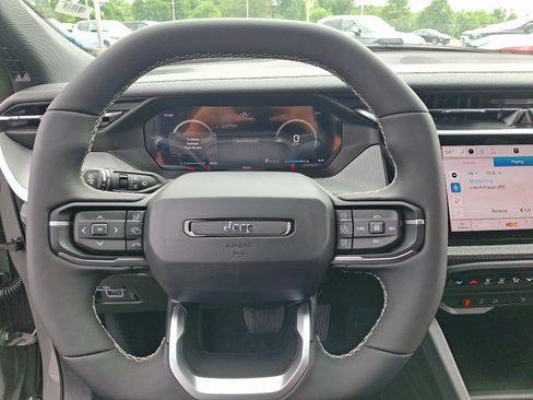 New 2026 Jeep Cherokee Laredo AWD/4WD image 15