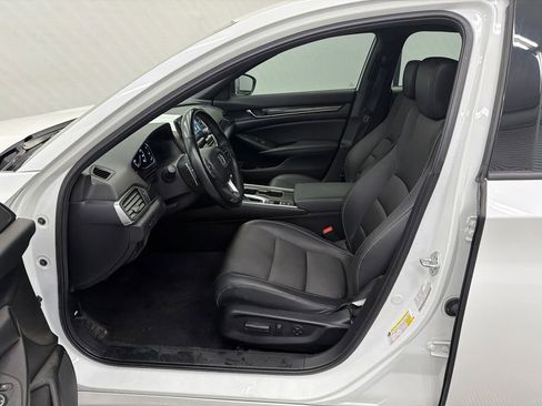 Used 2022 Honda Accord Sport image 9