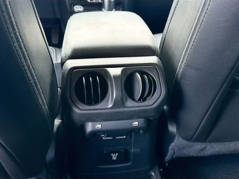 Used 2022 Jeep Wrangler Unlimited Sahara w/ LED Lighting Group image 28