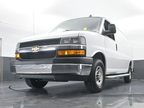 Used 2024 Chevrolet Express 2500 w/ Driver Convenience Package image 50