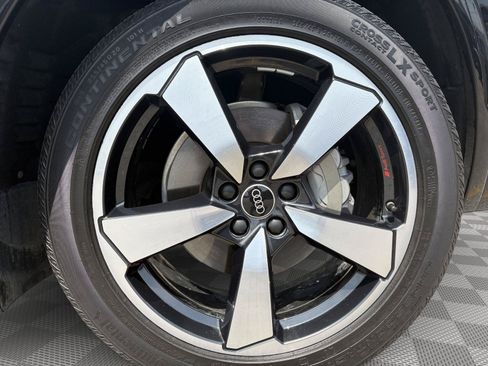 Certified 2022 Audi Q5 2.0T Prestige AWD/4WD image 9