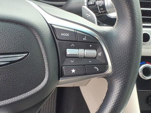 Used 2024 Genesis G70 2.5T RWD image 21