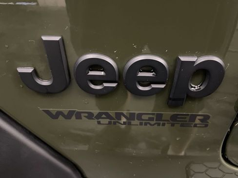 Used 2021 Jeep Wrangler Unlimited Sport AWD/4WD image 22