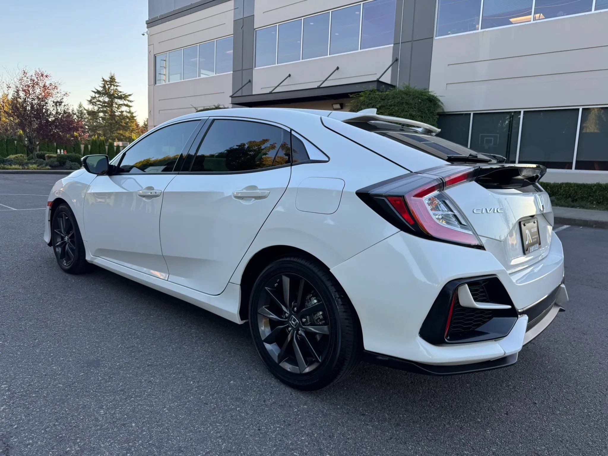 Used 2020 Honda Civic EX image 7