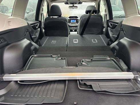 Used 2023 Subaru Forester Premium image 17