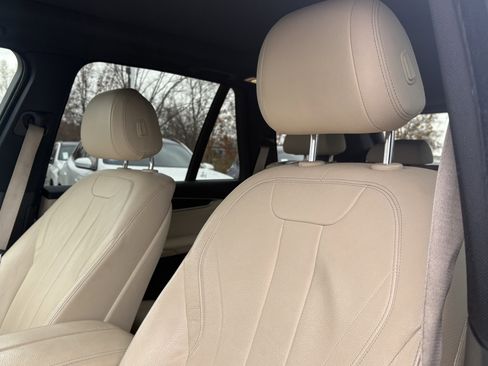 Used 2018 BMW X5 xDrive35i w/ Executive Package image 18