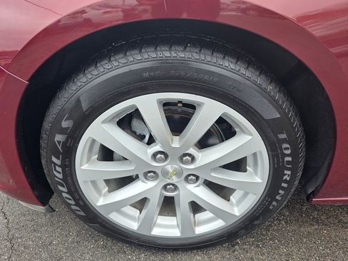 Used 2015 Chevrolet Malibu LT image 9