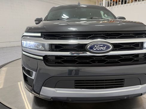 Used 2024 Ford Expedition Max Limited image 53