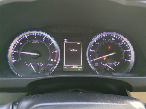 Used 2018 Toyota Highlander XLE image 34