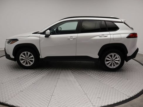 Certified 2024 Toyota Corolla Cross LE FWD image 12