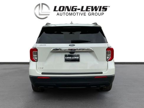 Used 2023 Ford Explorer XLT image 5