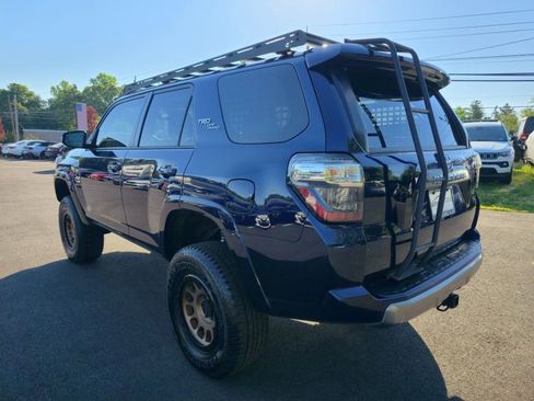 Used 2024 Toyota 4Runner TRD Off-Road Premium w/ Moonroof Package AWD/4WD image 9