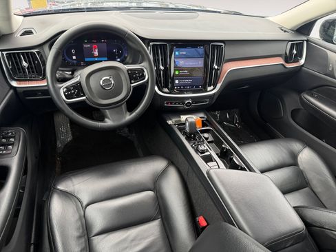 Used 2024 Volvo S60 B5 Plus image 15