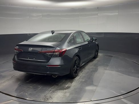 Used 2025 Honda Civic Sport image 45