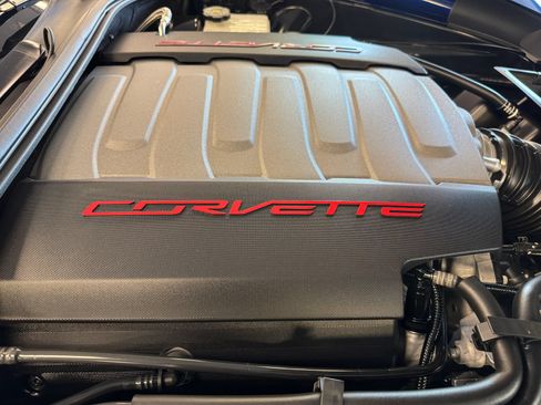 Used 2016 Chevrolet Corvette Stingray Coupe w/ Carbon Flash Badge Package RWD image 56