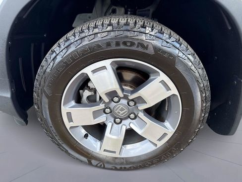 Certified 2025 Honda Ridgeline RTL image 11